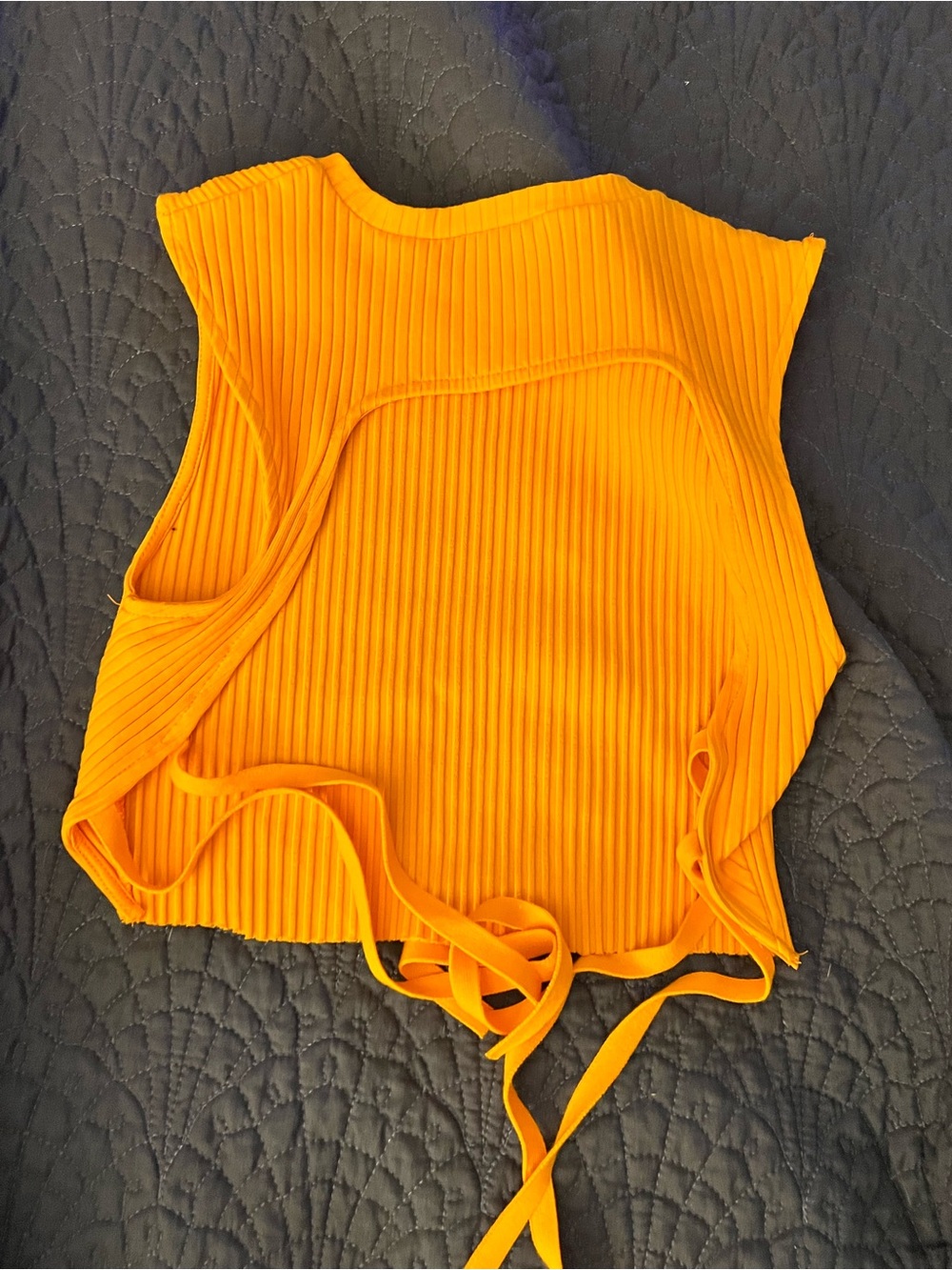 Zara Ribbed Crop Top - Picture 4 of 5